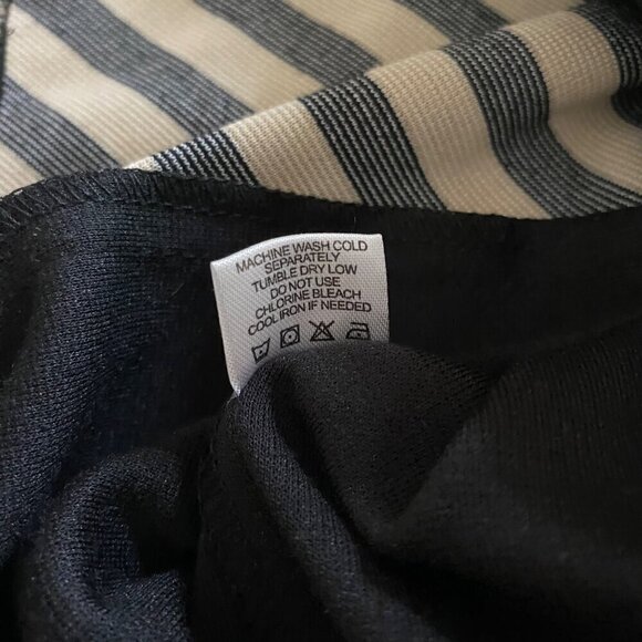 Erin London Zip Front Chevron Striped Blazer with Black Trim Sz PM Modern Chic - Picture 8 of 11